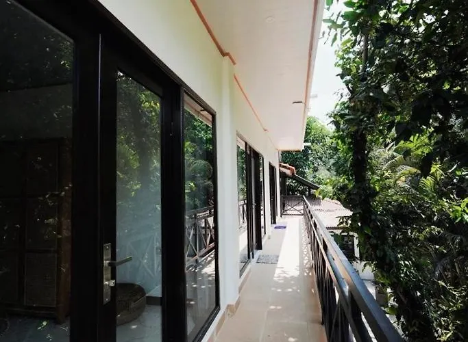 イン Sattva Garden House *