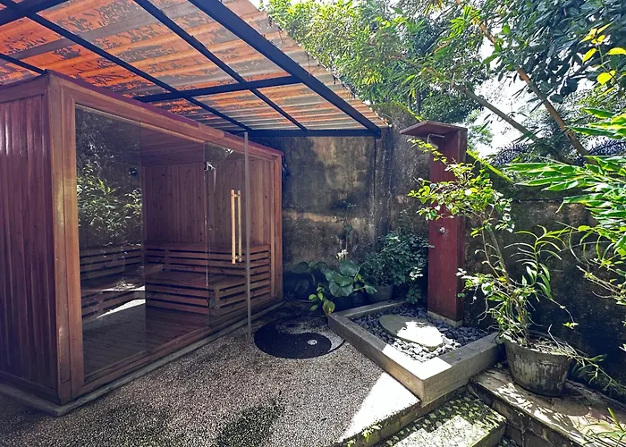 イン Sattva Garden House