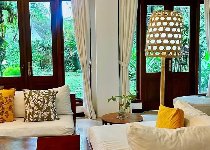 イン Sattva Garden House *
